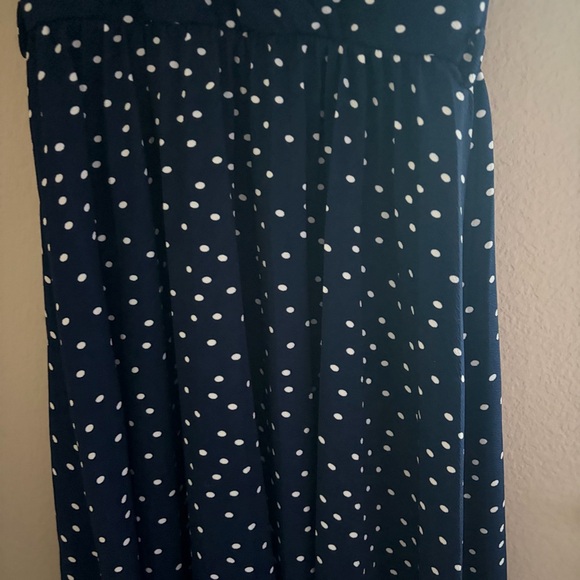 Elegant Navy Polka Dot Midi Dress - Picture 2 of 4